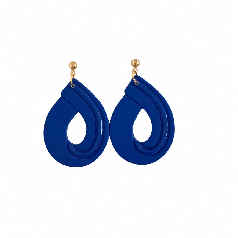 Ultramarine Blue