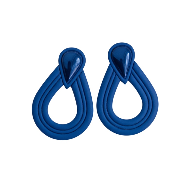 Ultramarine Blue