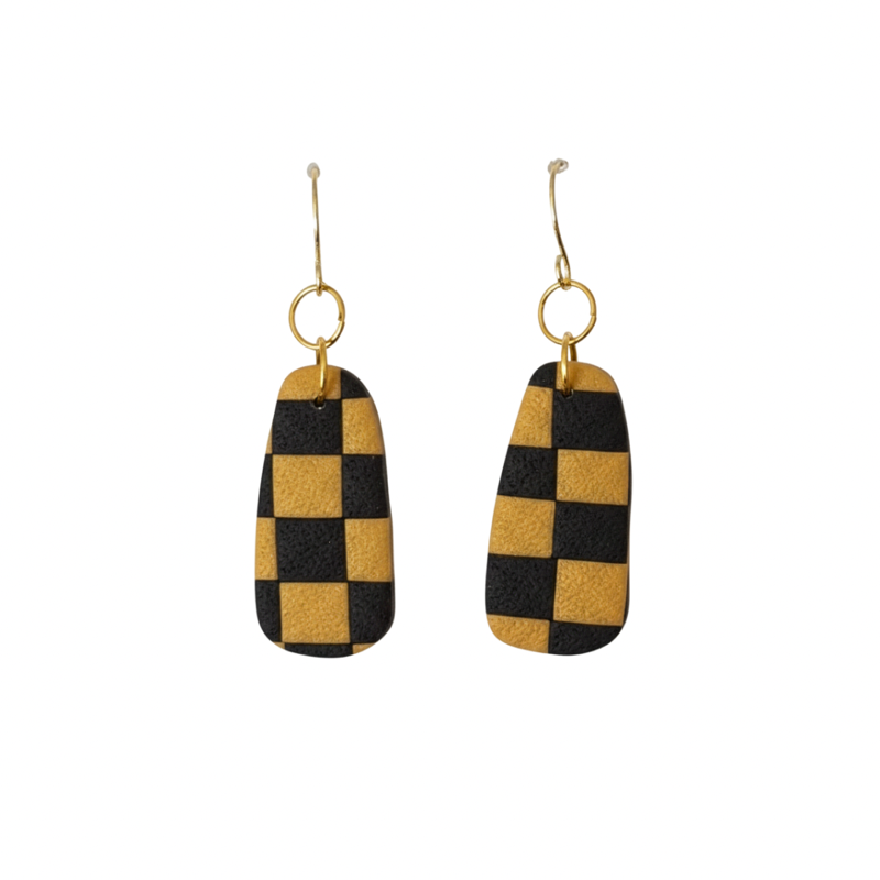 Checkered Drop — Black and Gold
