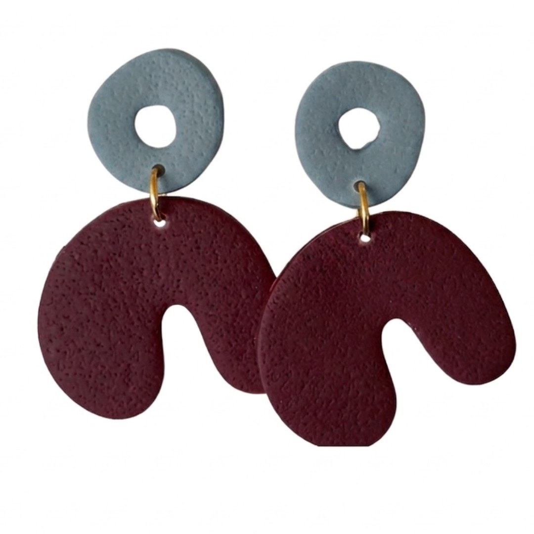 Bluestone and Maroon