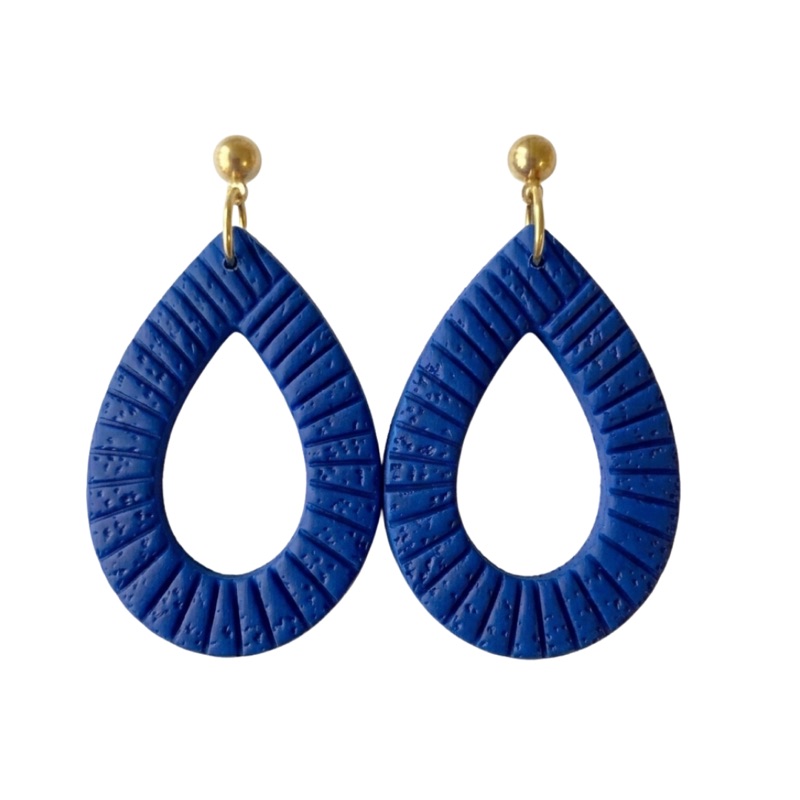 Ultramarine Blue